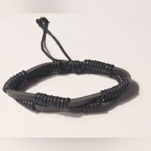 Men's bracelet leather‎ layered black new d78